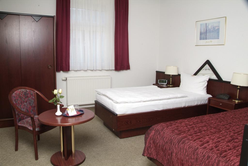 Am Rossplan Hotel Altenburg Quarto foto